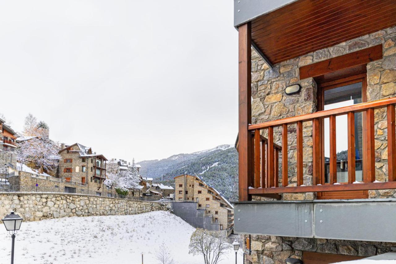 R Valle De Incles-grandvalira Free Parking *
